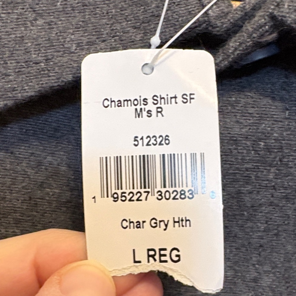 L.L. Bean Men's Chamois Shirt Slightly Fitted - Picture 4 of 8